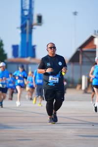 BIB: 6440
                            <button type="button" onclick="openModal(3238556)" class="btn btn-primary btn-sm float-right btn-popup" data-toggle="modal" data-target=".modal-high-quality">
                        <i class="fas fa-shopping-cart"></i> Add to Cart
                    </button>
                                            <button type="button" onclick="isThisMe(3238556, true)" class="btn btn-success btn-sm float-right btn-popup btn-isme hidden" data-toggle="tooltip" data-placement="bottom" title="นี่คือรูปของคุณใช่ไหม คลิกที่นี่เพื่อเอาเข้าอัลบั้ม">
                        <i class="fas fa-plus"></i> Add to album
                    </button>
                    <button type="button" onclick="isThisMe(3238556, false)" class="btn btn-warning btn-sm float-right btn-popup btn-isnotme hidden">
                        <i class="fas fa-ban"></i> Remove from album
                    </button>